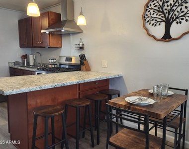 299 S Oregon Street - Photo Thumbnail 1