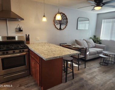 299 S Oregon Street - Photo Thumbnail 16