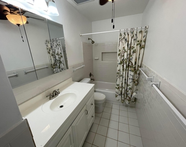 845 Nw 10th Avenue - Photo Thumbnail 18