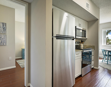 272 Village Boulevard - Photo Thumbnail 12