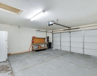 4250 E Encinas Avenue - Photo Thumbnail 30