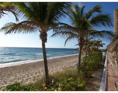 4250 Galt Ocean Drive - Photo Thumbnail 31