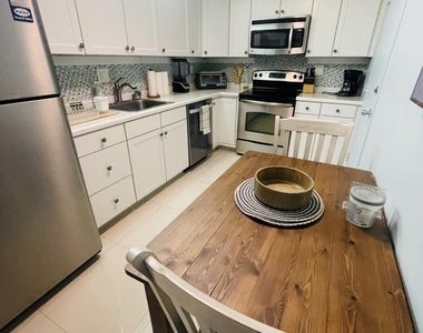 4250 Galt Ocean Drive - Photo Thumbnail 7