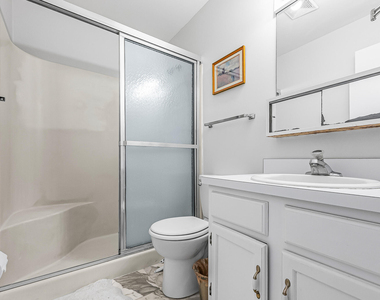 26 Pine Arbor Lane - Photo Thumbnail 18