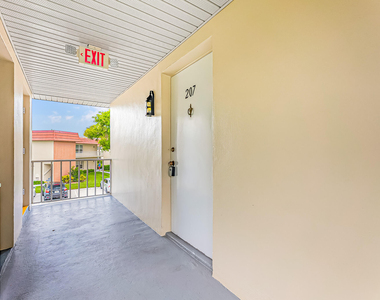 26 Pine Arbor Lane - Photo Thumbnail 4