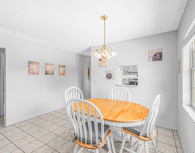 26 Pine Arbor Lane - Photo Thumbnail 6