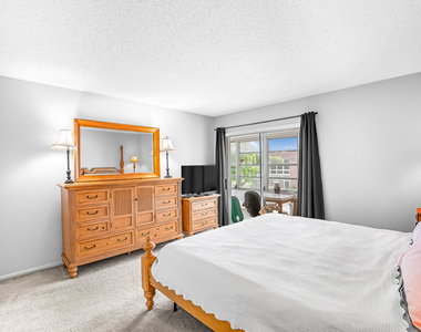 26 Pine Arbor Lane - Photo Thumbnail 16
