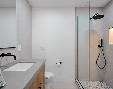6242 E Redfield Road - Photo Thumbnail 36