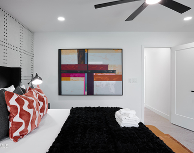 6242 E Redfield Road - Photo Thumbnail 34