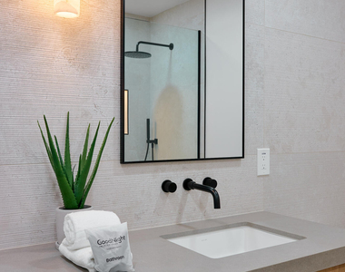 6242 E Redfield Road - Photo Thumbnail 46