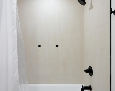 6242 E Redfield Road - Photo Thumbnail 45