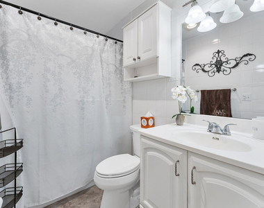 836 Nw 29th Avenue - Photo Thumbnail 2