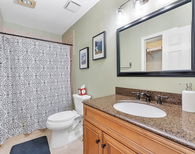 836 Nw 29th Avenue - Photo Thumbnail 5