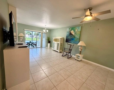 311 Golden River Drive - Photo Thumbnail 11