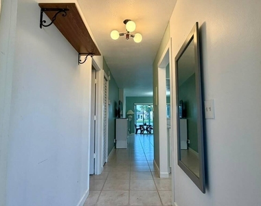 311 Golden River Drive - Photo Thumbnail 16
