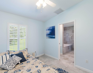 352 Window Rock Drive - Photo Thumbnail 11