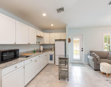 352 Window Rock Drive - Photo Thumbnail 4