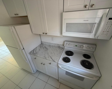 650 Sw 2nd Avenue - Photo Thumbnail 19