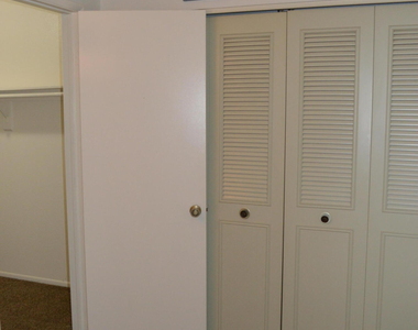 5442 W El Caminito Drive - Photo Thumbnail 18