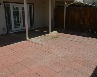 5442 W El Caminito Drive - Photo Thumbnail 6