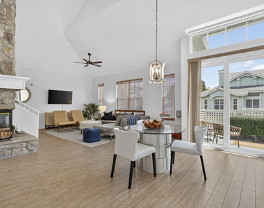 1209 Mainsail - Photo Thumbnail 14