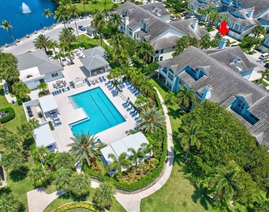 1209 Mainsail - Photo Thumbnail 40