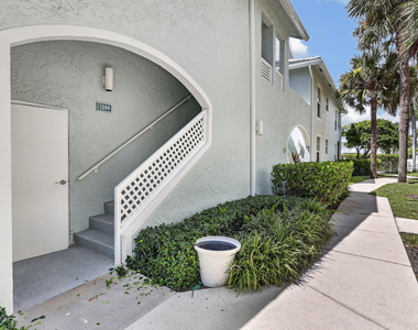1209 Mainsail - Photo Thumbnail 4