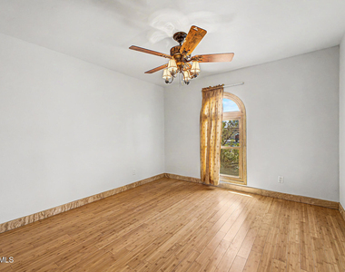 5403 S Heather Drive - Photo Thumbnail 21