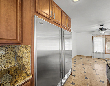 5403 S Heather Drive - Photo Thumbnail 12