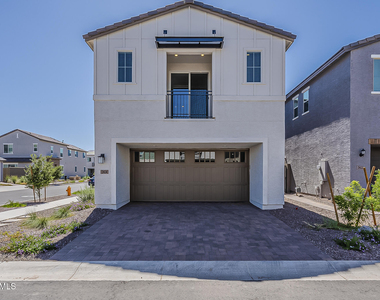 2434 W Rowel Road - Photo Thumbnail 30