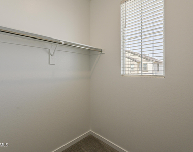 2434 W Rowel Road - Photo Thumbnail 20