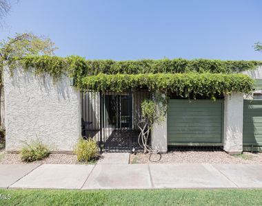 625 S Allred Drive - Photo Thumbnail 1