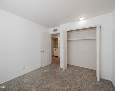 4708 E Portland Street - Photo Thumbnail 18