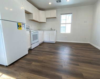 641 6th Street - Photo Thumbnail 1