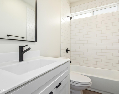 1402 E Pierce Street - Photo Thumbnail 5