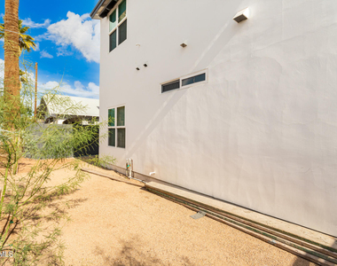 1402 E Pierce Street - Photo Thumbnail 7