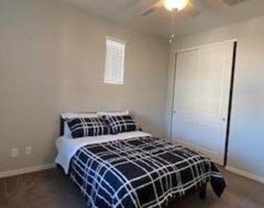 4350 E Jesse Street - Photo Thumbnail 14