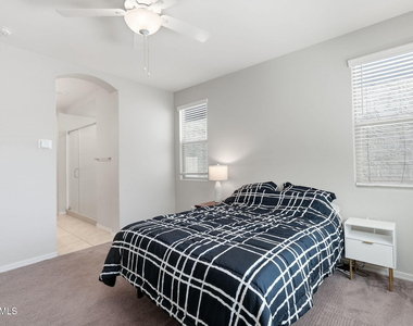 4350 E Jesse Street - Photo Thumbnail 21