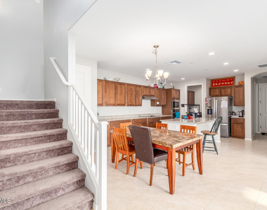 4350 E Jesse Street - Photo Thumbnail 4