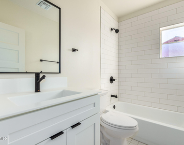 1332 E Diamond Street - Photo Thumbnail 17
