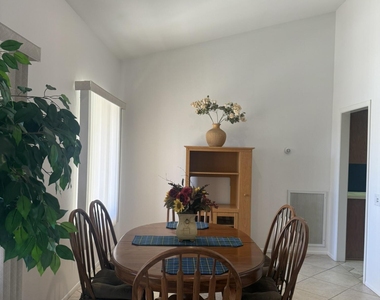 14518 W Heritage Drive - Photo Thumbnail 5
