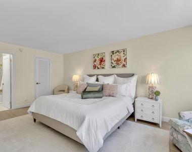 133 N Pompano Beach Boulevard - Photo Thumbnail 22