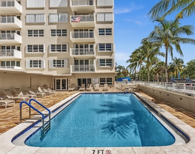 133 N Pompano Beach Boulevard - Photo Thumbnail 31