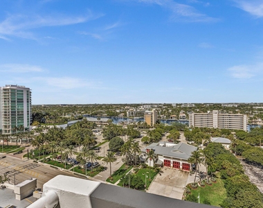 133 N Pompano Beach Boulevard - Photo Thumbnail 17
