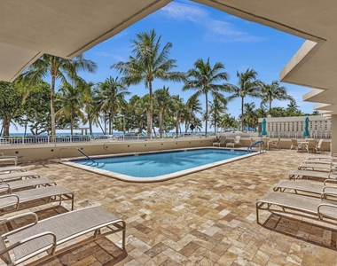 133 N Pompano Beach Boulevard - Photo Thumbnail 30