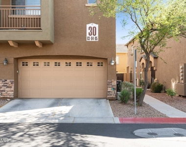 2250 E Deer Valley Road - Photo Thumbnail 22