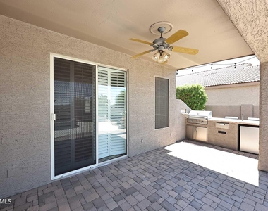 26628 N 41st Street - Photo Thumbnail 28