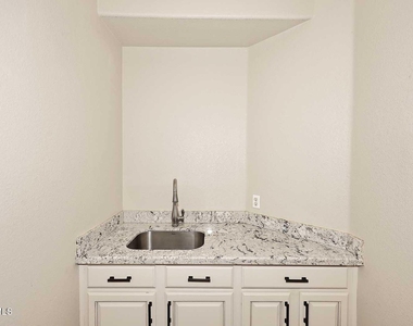 26628 N 41st Street - Photo Thumbnail 29