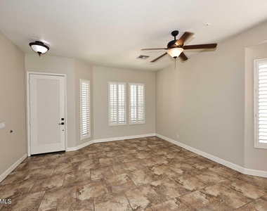 26628 N 41st Street - Photo Thumbnail 30
