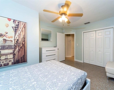 1507 Garfield Street - Photo Thumbnail 6